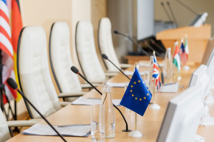 row microphones NtvOdia